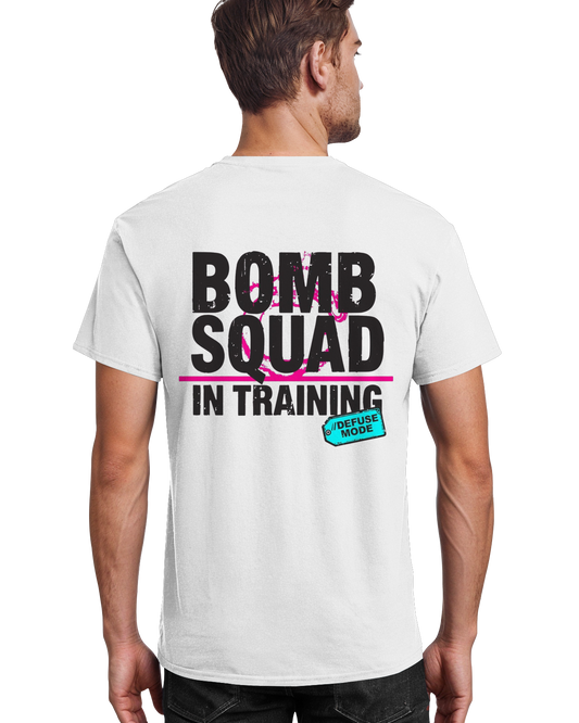 BOMB SQUAD IN TRAINING WHITE - Backprint T-Shirt